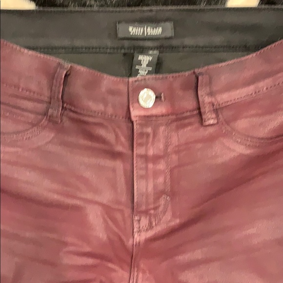 WHBM Maroon Coated Skinny Jeans - Picture 4 of 6